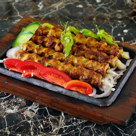 Rachna Hotel Gujranwala Zewnętrze zdjęcie