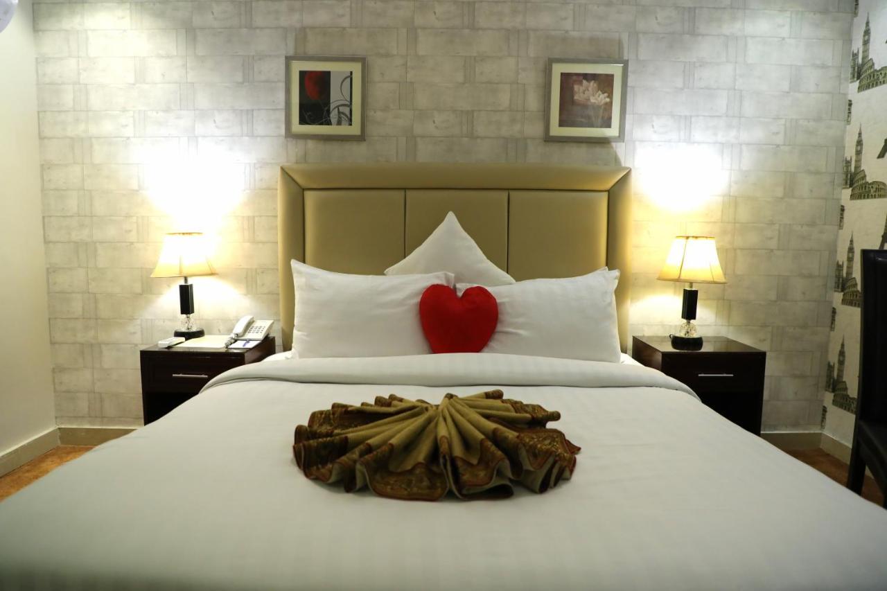 Rachna Hotel Gujranwala Zewnętrze zdjęcie
